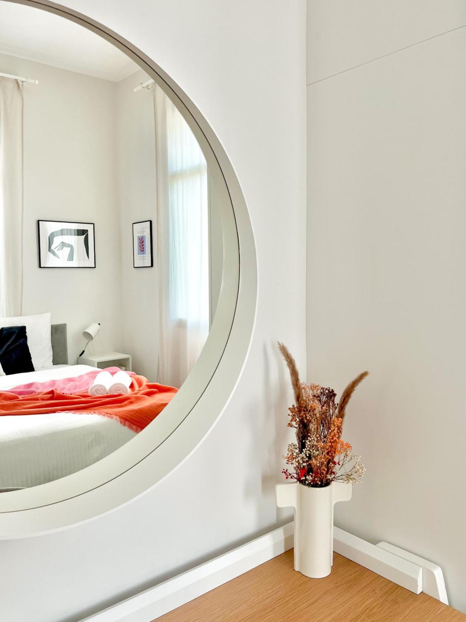 Favdubai Presents Cozy 2br Just A Few Steps To Jbr & Bla Bla With Amazing Marina Yachts View, Pool & Gym & Parking Housekeeping Service Upon Request Enjoy The Part Of Dubai