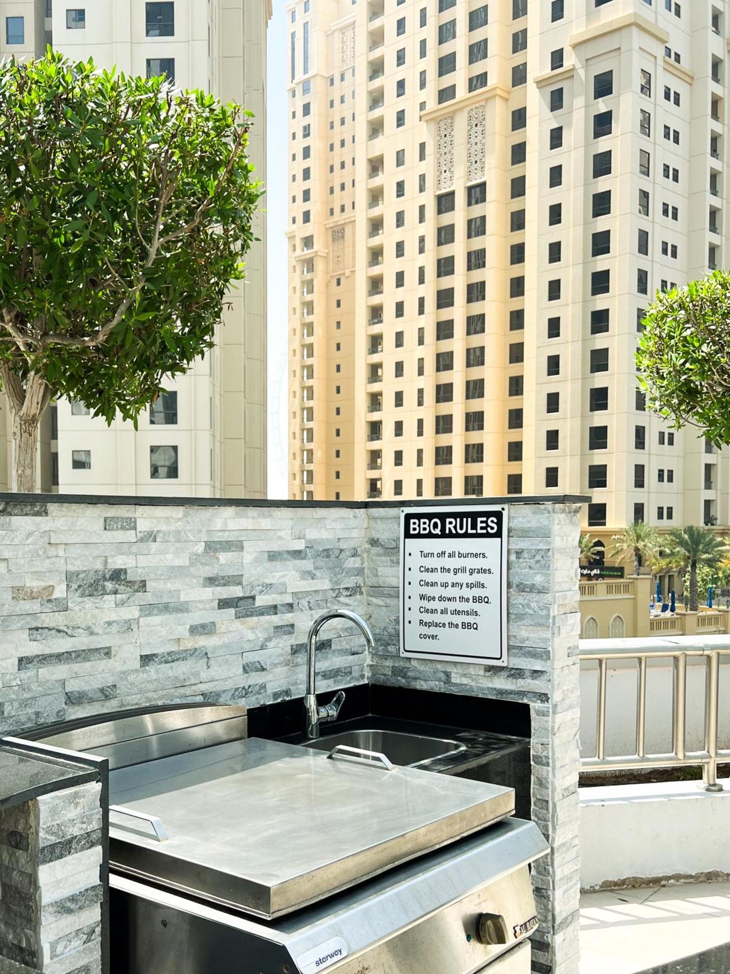 Apartment Favdubai Presents Cozy 2br Just A Few Steps To Jbr & Bla Bla With Amazing Marina Yachts View, Pool & Gym & Parking Housekeeping Service Upon Request Enjoy The Part Of